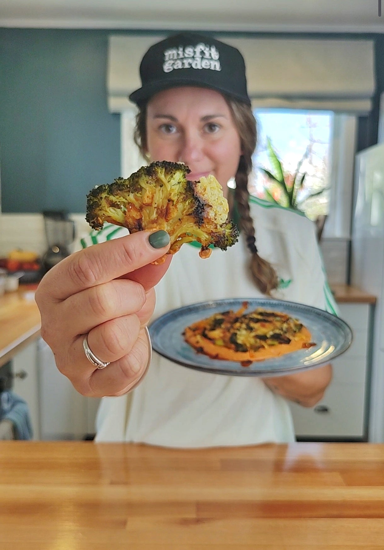 Crispy Smashed Broccoli Recipe | Easy Veggie Side Dish – Misfit Garden