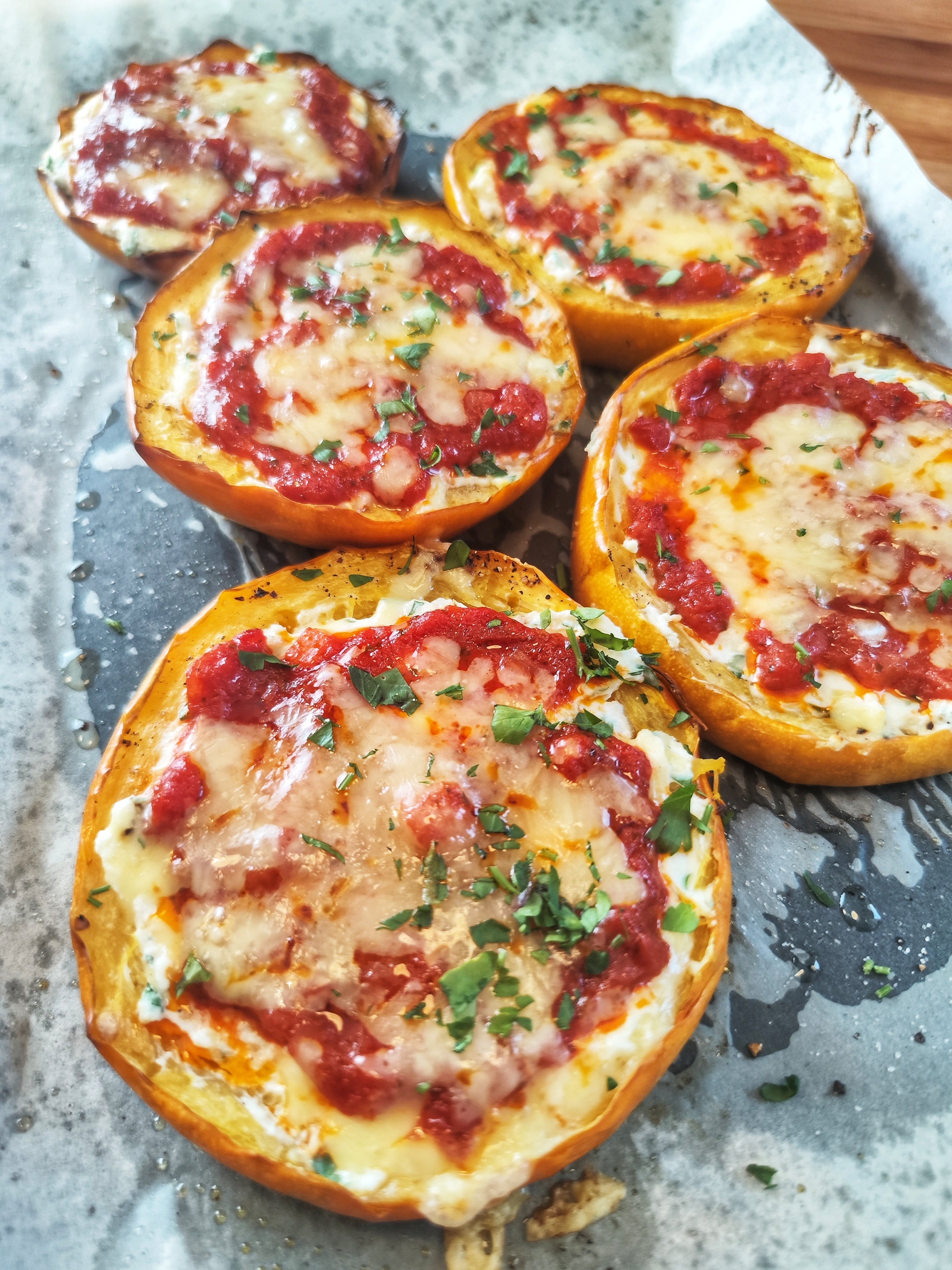 Baked Spaghetti Squash Rings with Ricotta