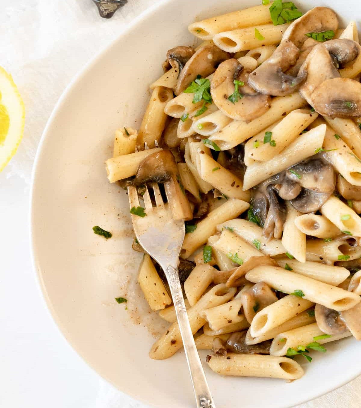 One-Pot Mushroom Pasta – No Mess Dinner